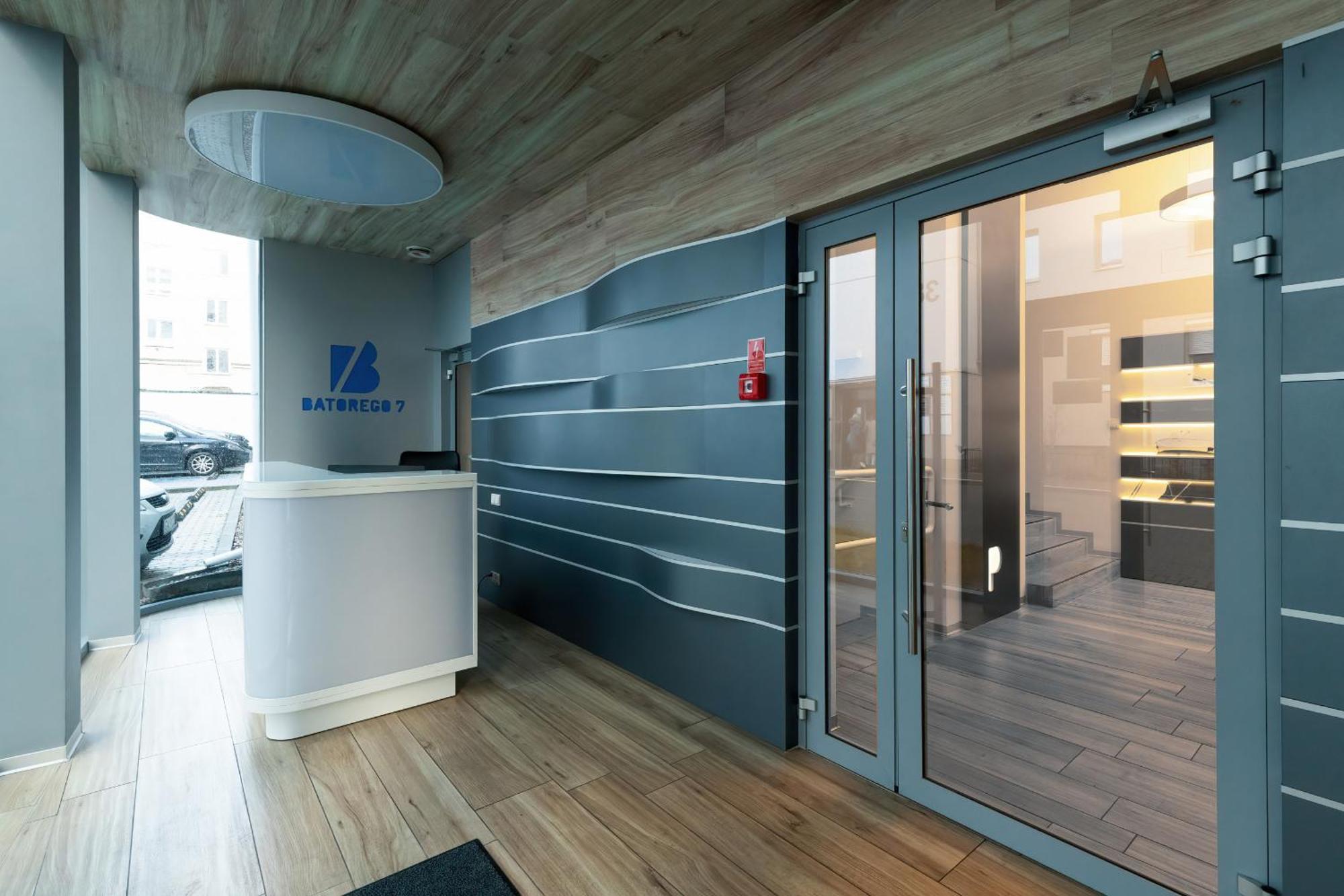 Batorego 7 Apartament With Terrace & Parking Downtown Gdynia By Renters Esterno foto