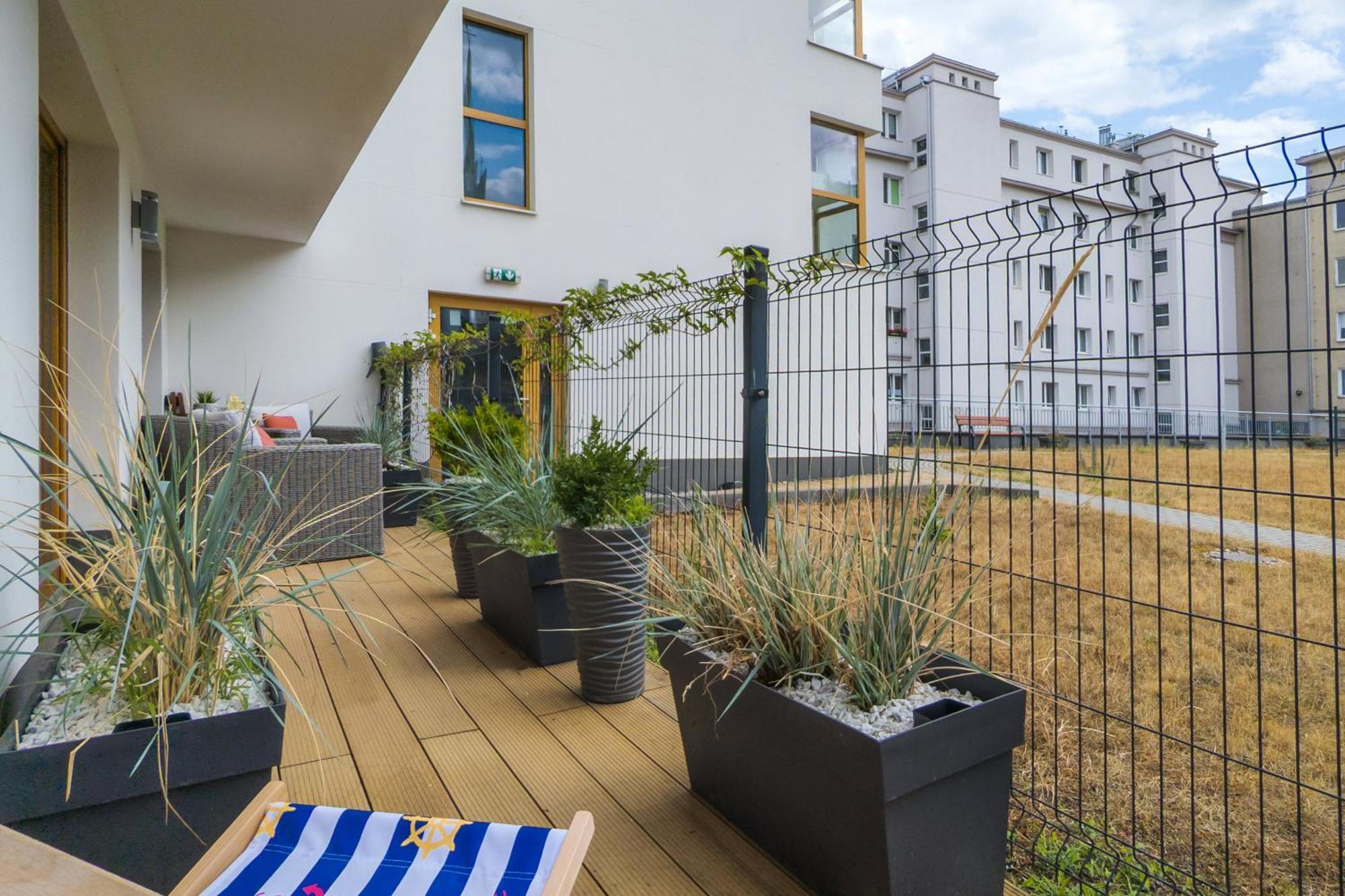 Batorego 7 Apartament With Terrace & Parking Downtown Gdynia By Renters Esterno foto